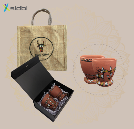 Hand-Painted Terracotta Cup Set-https://i-media.vyaparify.com/vcards/products/33007/Hand-Painted-Terracotta-Cup-Set.png Image