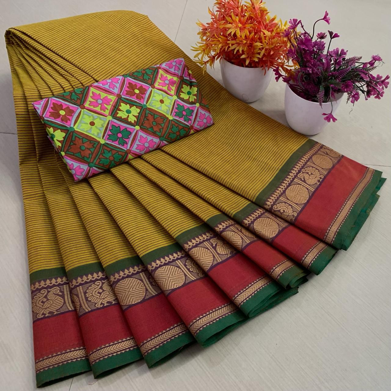 KPT-31/03/2024  👆Pure Cotton Sarees with Kalamkari Blouse ...😍😍-https://i-media.vyaparify.com/vcards/products/34987/WhatsApp-Image-2024-03-31-at-10.09.38-AM.jpeg Image
