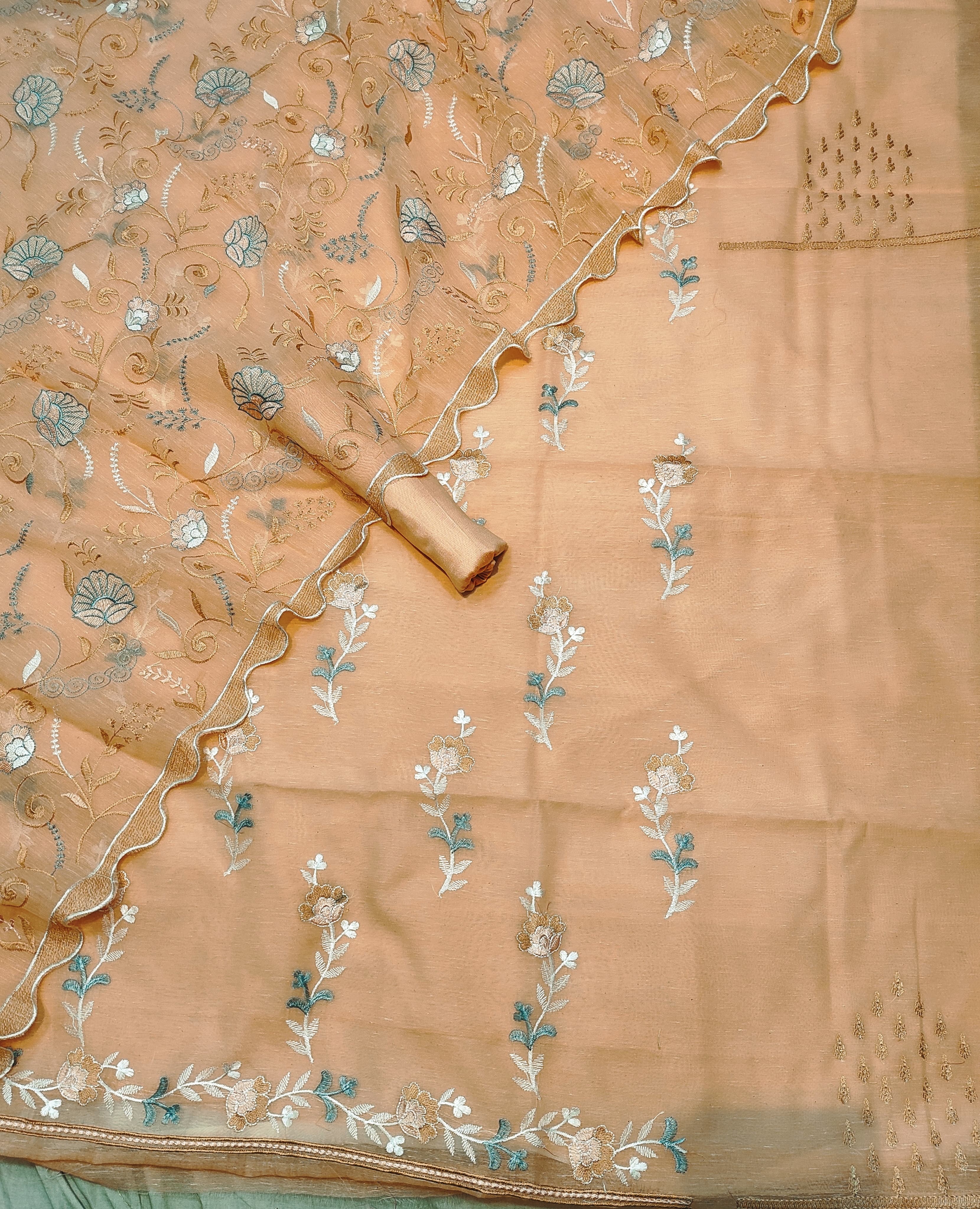 WBS - 04/4/2024  Exclusive Collection-https://i-media.vyaparify.com/vcards/products/35792/WhatsApp-Image-2024-04-02-at-5.12.47-AM.jpeg Image