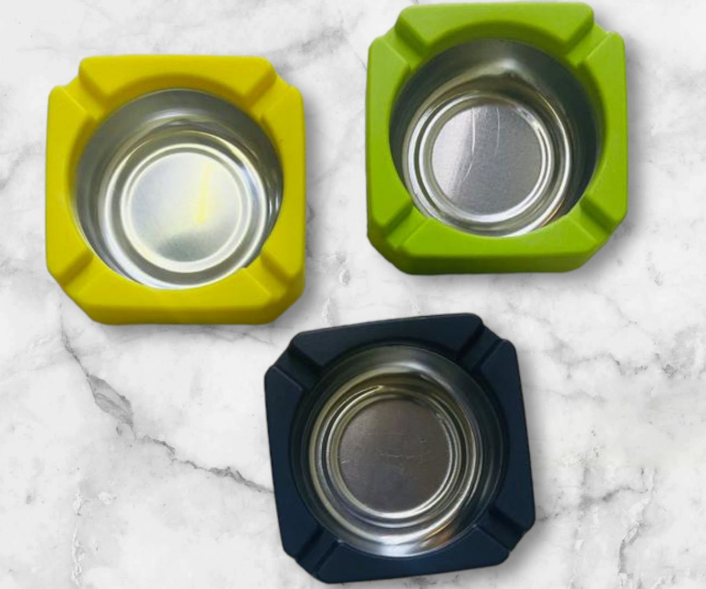 Stylish and Heat-Resistant Silicone Ashtray-https://i-media.vyaparify.com/vcards/products/36932/Stylish-and-Heat-Resistant-Silicone-Ashtray.png Image