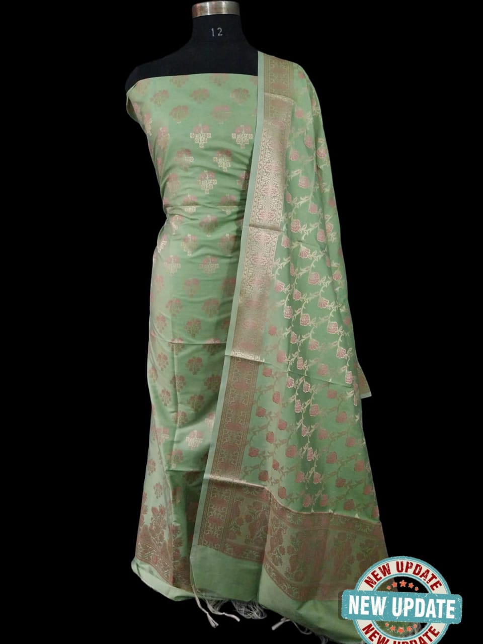 BSS - 13/4/2024 - 3 PIECE SUIT-https://i-media.vyaparify.com/vcards/products/37244/WhatsApp-Image-2024-04-13-at-3.14.52-PM.jpeg Image