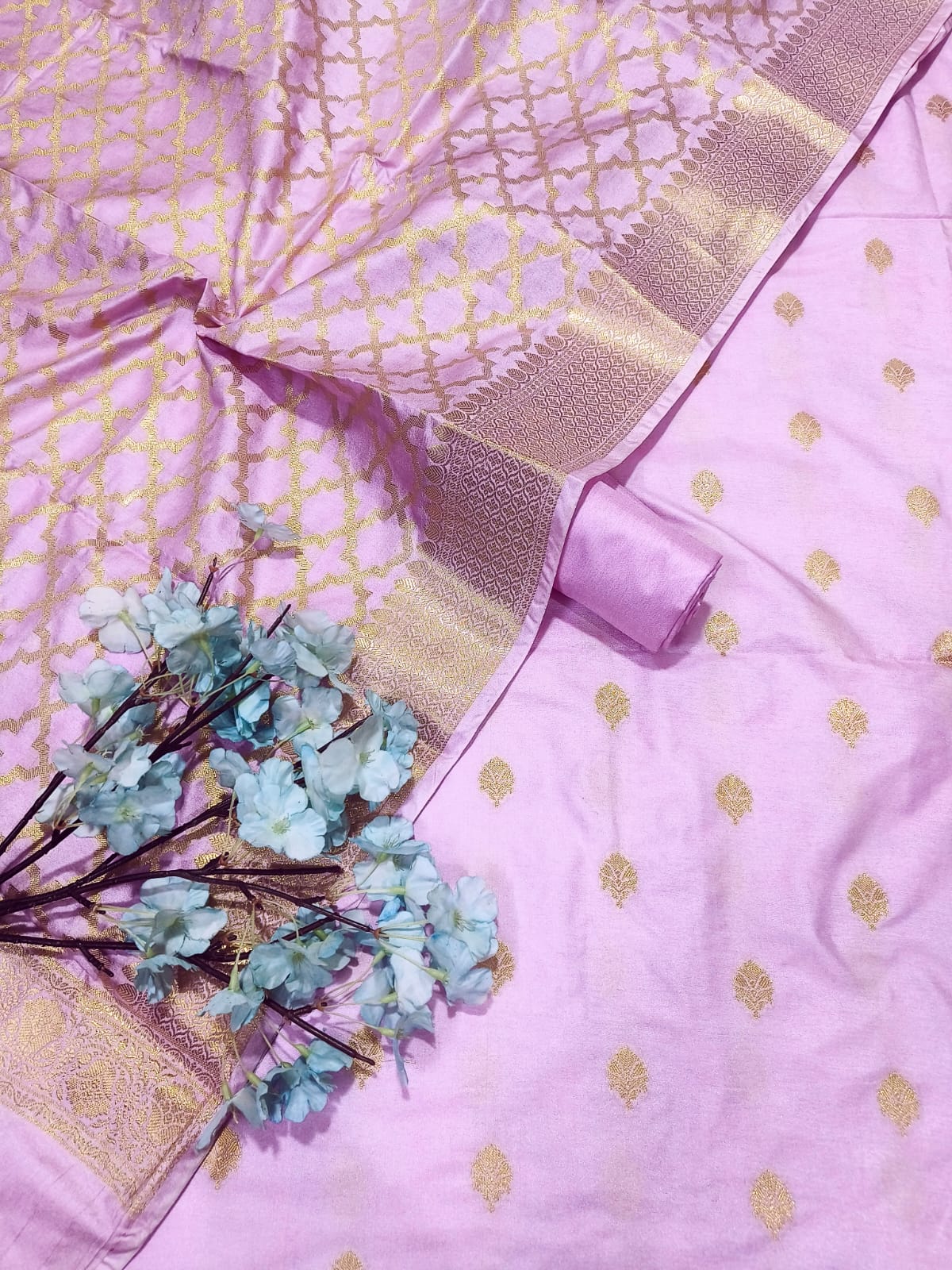 WBS - 06/4/2024 - 3 PIECE SUIT-https://i-media.vyaparify.com/vcards/products/37249/WhatsApp-Image-2024-04-06-at-6.56.50-PM-(1).jpeg Image