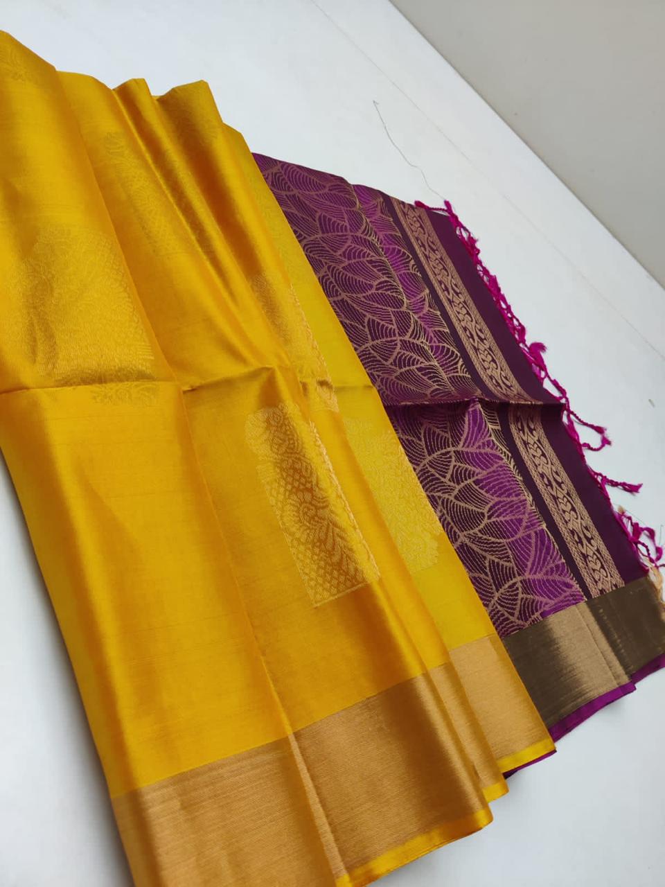 Pure Silk Sarees-https://i-media.vyaparify.com/vcards/products/38291/WhatsApp-Image-2024-04-19-at-16.53.03.jpeg Image