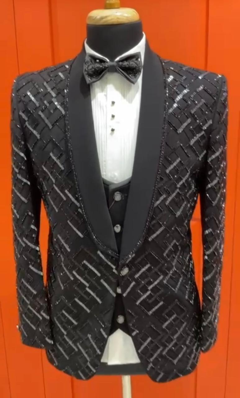 Black and Silver Detailed Tuxedo Set-https://i-media.vyaparify.com/vcards/products/38530/WhatsApp-Image-2024-04-20-at-9.05.43-PM-(2).jpeg Image