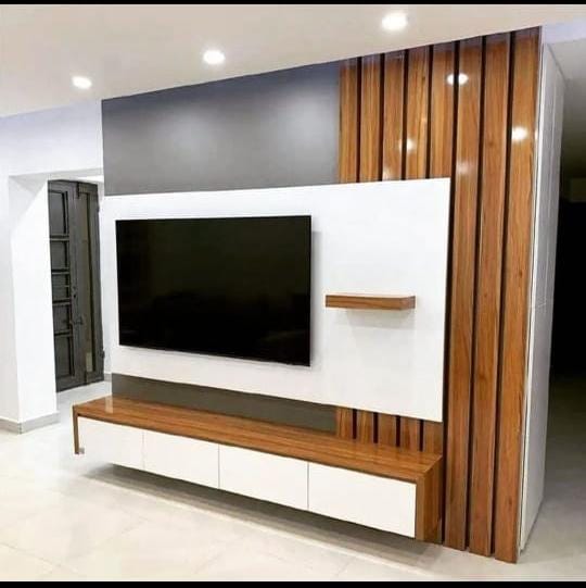 TV Showcase-https://i-media.vyaparify.com/vcards/products/38715/IMG-20240420-WA0002.jpg Image