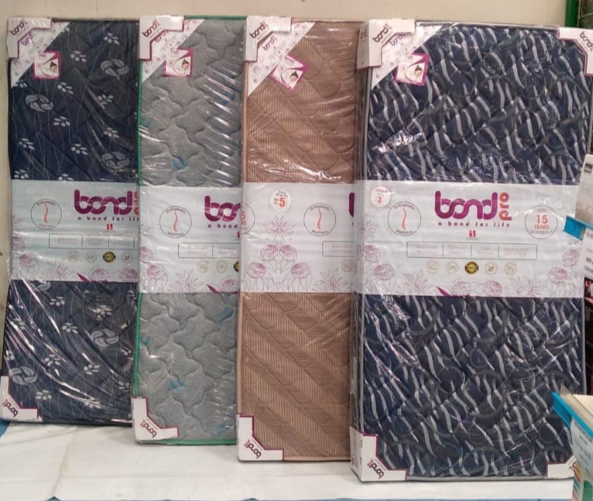 Mattresses available in all customized size-https://i-media.vyaparify.com/vcards/products/38915/Mattresses-available-in-all-customized-size.jpg Image