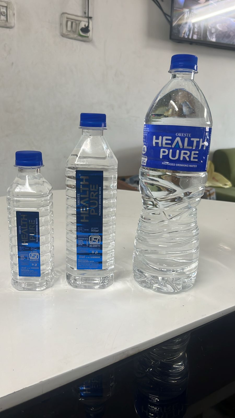 250ml Packaged Drinking Water-https://i-media.vyaparify.com/vcards/products/39072/250ml-Packaged-Drinking-Water.jpg Image