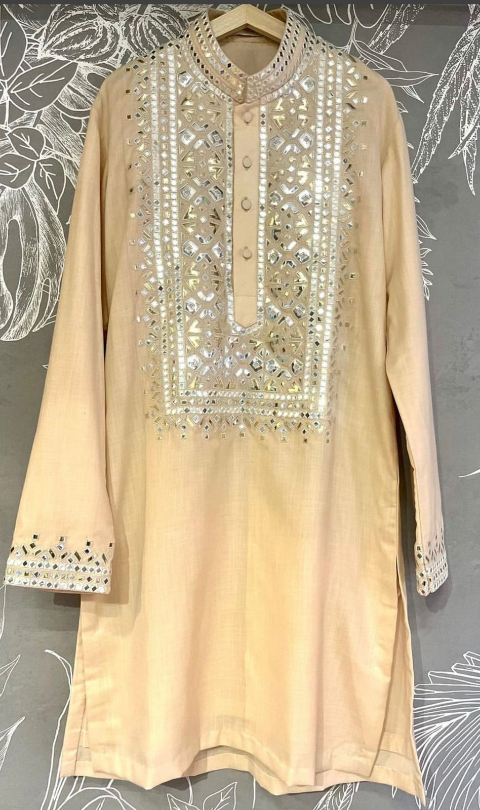 Peach Perfection-https://i-media.vyaparify.com/vcards/products/39875/WhatsApp-Image-2024-04-26-at-6.02.08-PM.jpeg Image