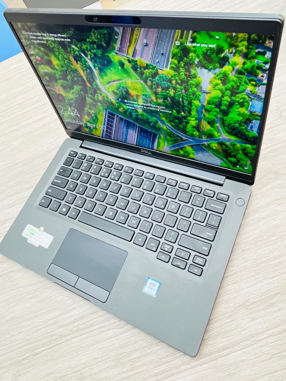 DELL LAPTOP-https://i-media.vyaparify.com/vcards/products/39922/WhatsApp-Image-2024-04-27-at-11.25.33_55eb2e7d.jpg Image