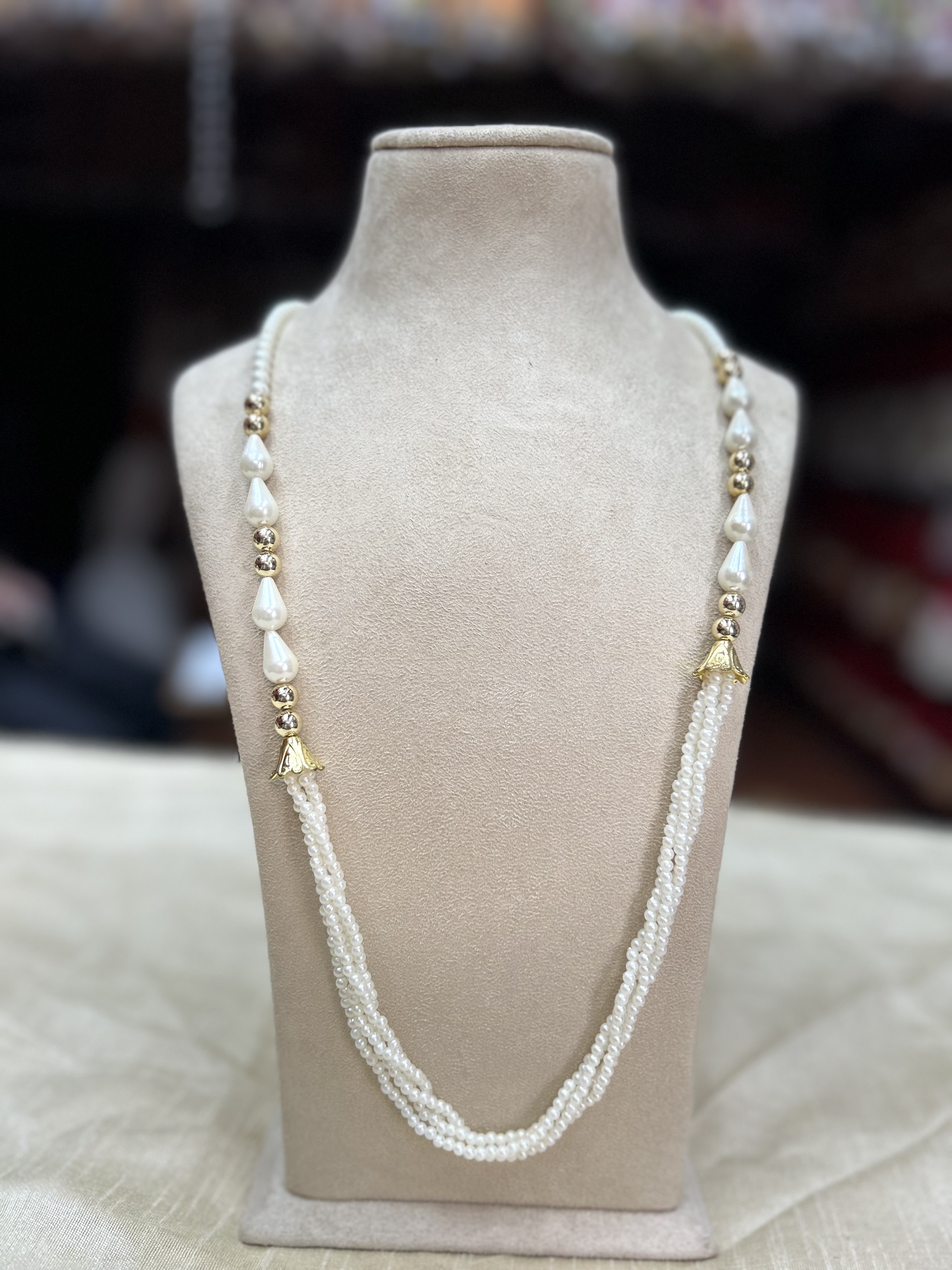 Swagat (welcome)mala Patwa Arts Ahmedabad, Gujarat 380001, India