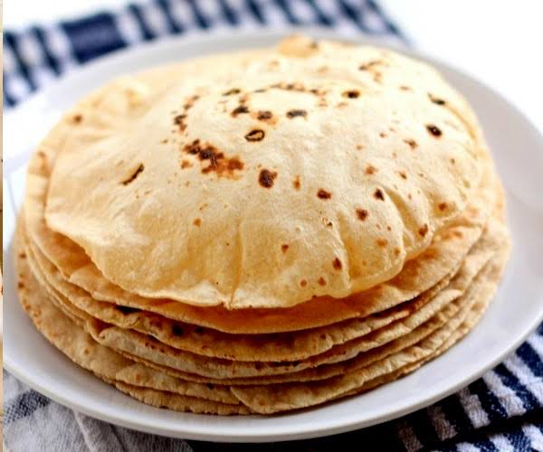 Tava roti-https://i-media.vyaparify.com/vcards/products/4155/IMG-20230711-WA0020.jpg Image