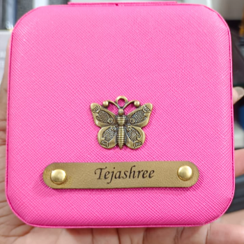 Customized Jewellery Box With Name-https://i-media.vyaparify.com/vcards/products/43008/product_1715859942.png Image