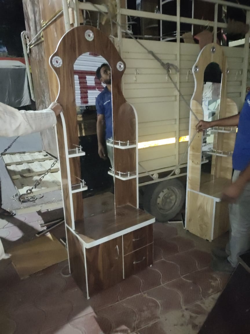 Dresing table-https://i-media.vyaparify.com/vcards/products/4342/IMG-20230714-WA0049.jpg Image