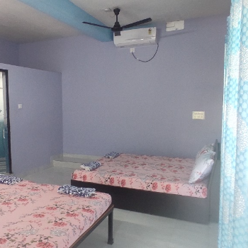 Room for 3 people-https://i-media.vyaparify.com/vcards/products/43586/product_1716210890.png Image