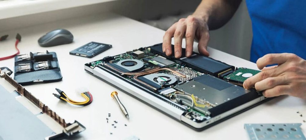 BEST LAPTOP SERVICE CENTER IN JAIPUR-https://i-media.vyaparify.com/vcards/products/44048/laptop-repair-services-1000x1000.jpg Image
