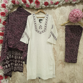 Kurti Set-https://i-media.vyaparify.com/vcards/products/44108/product_1716527277.png Image