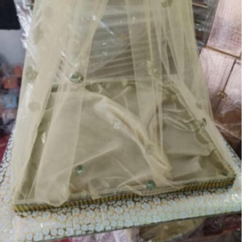 Gift hamper tray-https://i-media.vyaparify.com/vcards/products/44322/product_1716616640.png Image