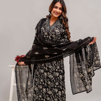 Modern Ethnic Wear-https://i-media.vyaparify.com/vcards/products/44328/product_1716617571.png Image