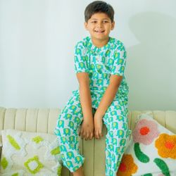 Manny Kurta Set-https://i-media.vyaparify.com/vcards/products/45305/MANNY-KL--125.jpg Image