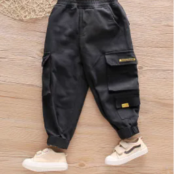 Trousers-https://i-media.vyaparify.com/vcards/products/48697/product_1718870383.png Image