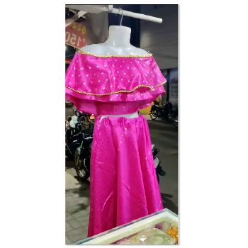 Designer Ghara Choli-https://i-media.vyaparify.com/vcards/products/49228/product_1719218556.png Image