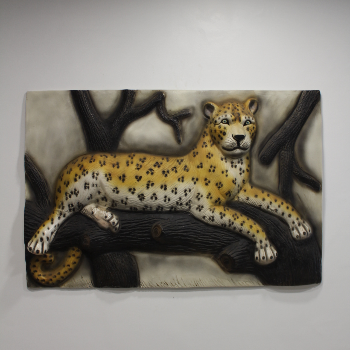CHEETAH WOOD LOG-https://i-media.vyaparify.com/vcards/products/54890/product_1721476153.png Image