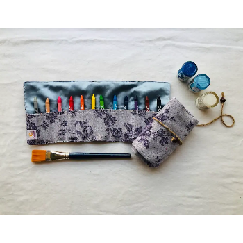 Crayon Pouch - Lavender Rosa-https://i-media.vyaparify.com/vcards/products/55868/product_1722061592.png Image
