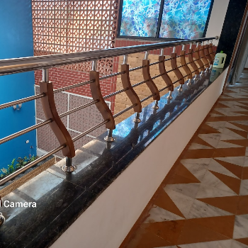 Metal and Wood Kohinoor Creation Atul Nagar Thathipur, Near Darpan Coloni