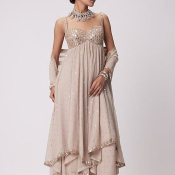 Shimmer-All-The-Way | Trendy Threads | MG Road, Ganesh Peth Laxmi Road Dulya Maruti Chowk Pune 411002