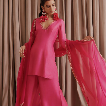 Salwar Suit with Dupatta | Trendy Threads | MG Road, Ganesh Peth Laxmi Road Dulya Maruti Chowk Pune 411002