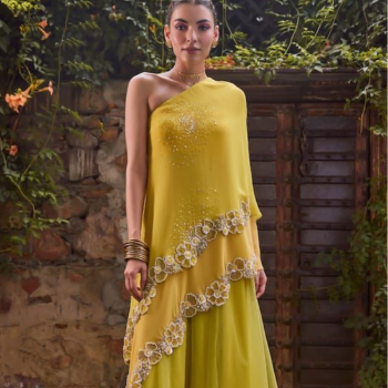 One Shoulder Two Piece Dress | Trendy Threads | MG Road, Ganesh Peth Laxmi Road Dulya Maruti Chowk Pune 411002