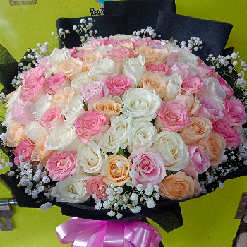 100 mix roses bouquet-https://i-media.vyaparify.com/vcards/products/59466/product_1723658620.png Image
