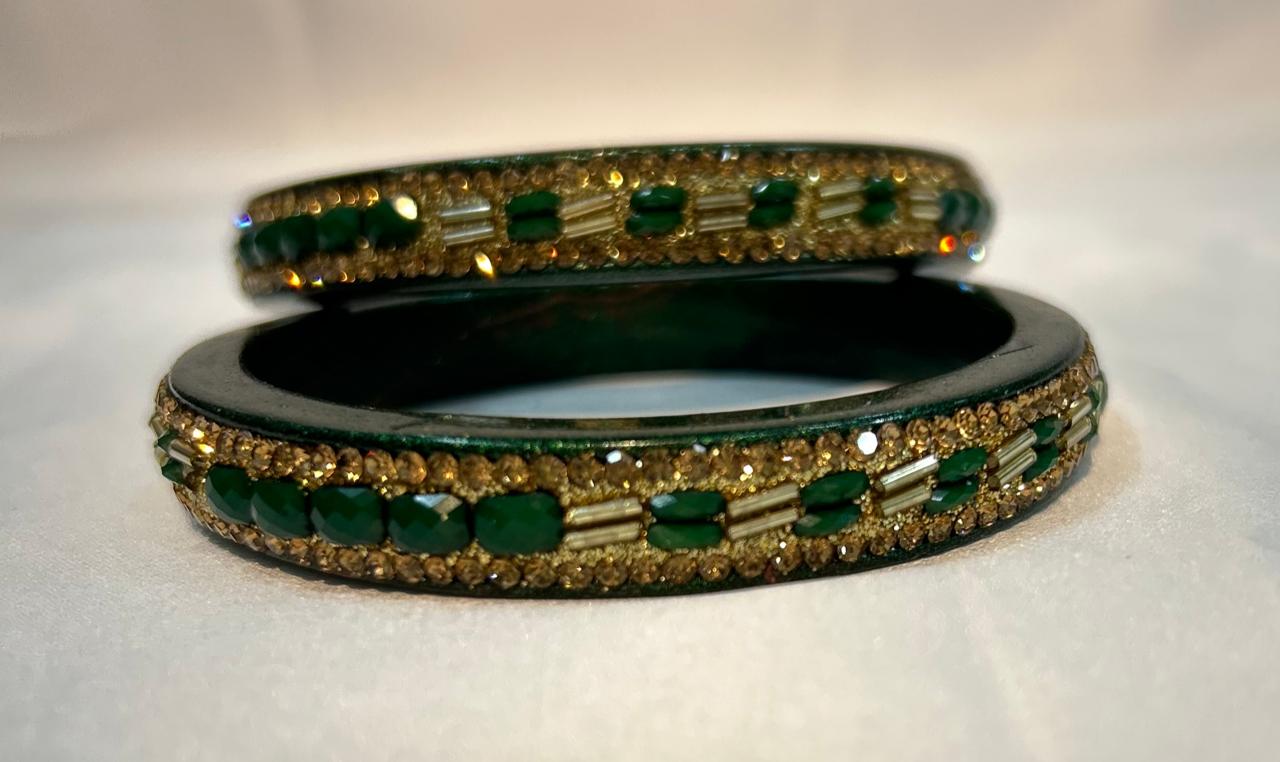 Bangles-https://i-media.vyaparify.com/vcards/products/6118/IMG-20230812-WA0005.jpg Image