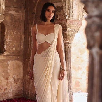 Ivory Draped Saree | Trendy Threads | MG Road, Ganesh Peth Laxmi Road Dulya Maruti Chowk Pune 411002