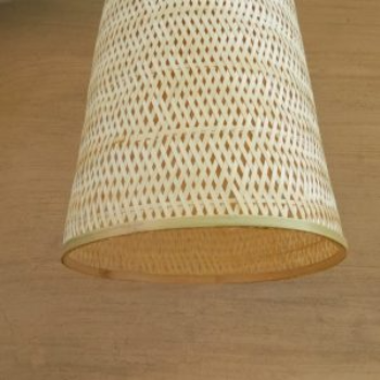 Bamboo Lamp 16-https://i-media.vyaparify.com/vcards/products/62450/product_1725527459.png Image