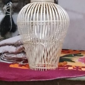 Bamboo Lamp 13-https://i-media.vyaparify.com/vcards/products/62453/product_1725527555.png Image