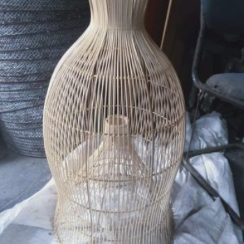 Bamboo Lamp 11-https://i-media.vyaparify.com/vcards/products/62455/product_1725527627.png Image