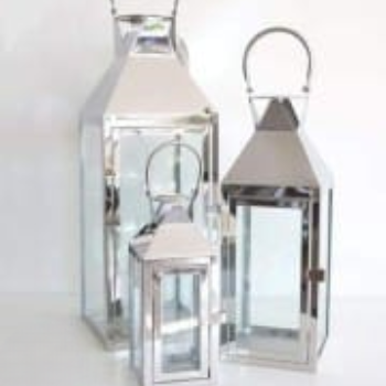 Hurricane Lamps 2-https://i-media.vyaparify.com/vcards/products/62500/product_1725529400.png Image