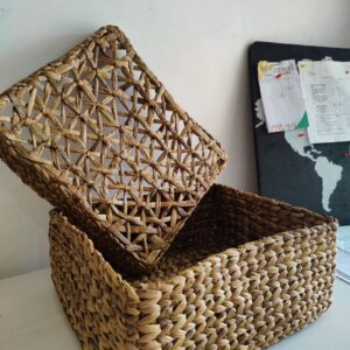 Kauna Grass Basket 3-https://i-media.vyaparify.com/vcards/products/62614/product_1725535507.png Image