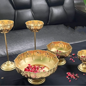 Lotus Cut Urli with Lotus Cut Stand 3 Floating Diya-https://i-media.vyaparify.com/vcards/products/62645/product_1725537035.png Image