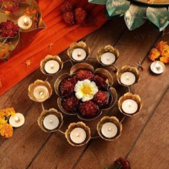 Diya Urli-https://i-media.vyaparify.com/vcards/products/62670/product_1725538119.png Image