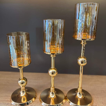Metal Glass Lamp – Premium Home Decor-https://i-media.vyaparify.com/vcards/products/62713/product_1725539795.png Image