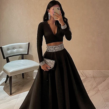 Black Beauty Lehenga | Trendy Threads | MG Road, Ganesh Peth Laxmi Road Dulya Maruti Chowk Pune 411002