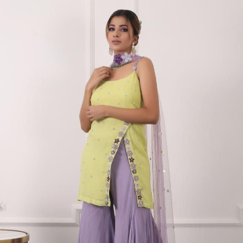 Kurta Sharara Set | Trendy Threads | MG Road, Ganesh Peth Laxmi Road Dulya Maruti Chowk Pune 411002