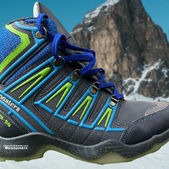 WATERPROOF TREKKING SHOES FOR KEDARNATH AMARNATH TREKS-https://i-media.vyaparify.com/vcards/products/63506/product_1726070777.png Image