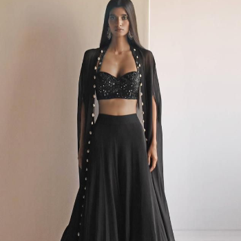 Black Classic Lehenga | Trendy Threads | MG Road, Ganesh Peth Laxmi Road Dulya Maruti Chowk Pune 411002