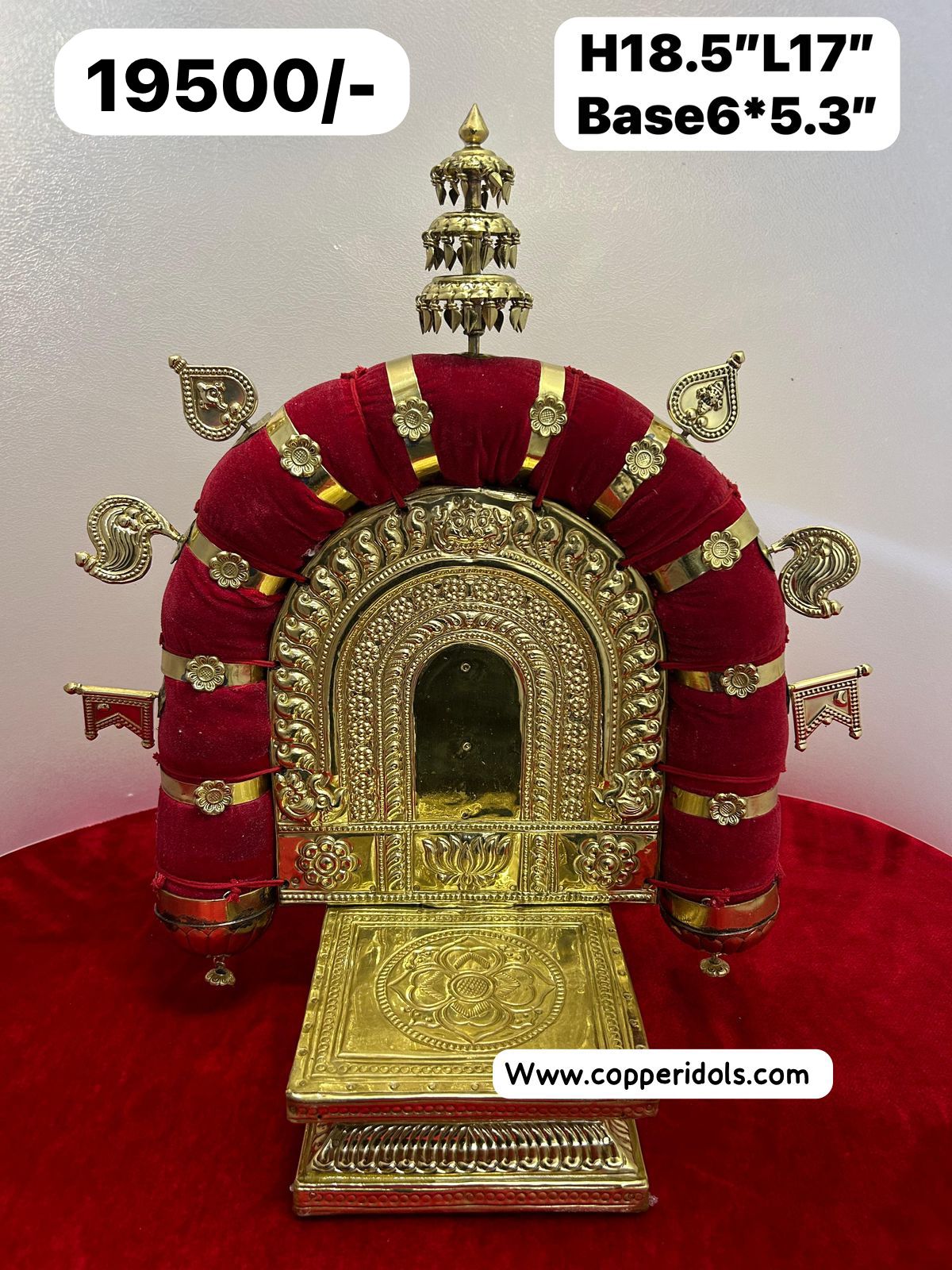 BRASS SHEET WITH VELVET MADE PEETA PRABHAVALI-https://i-media.vyaparify.com/vcards/products/67276/a57d69df-6379-4fdc-8fca-ff9c4eac58e0.jpg Image