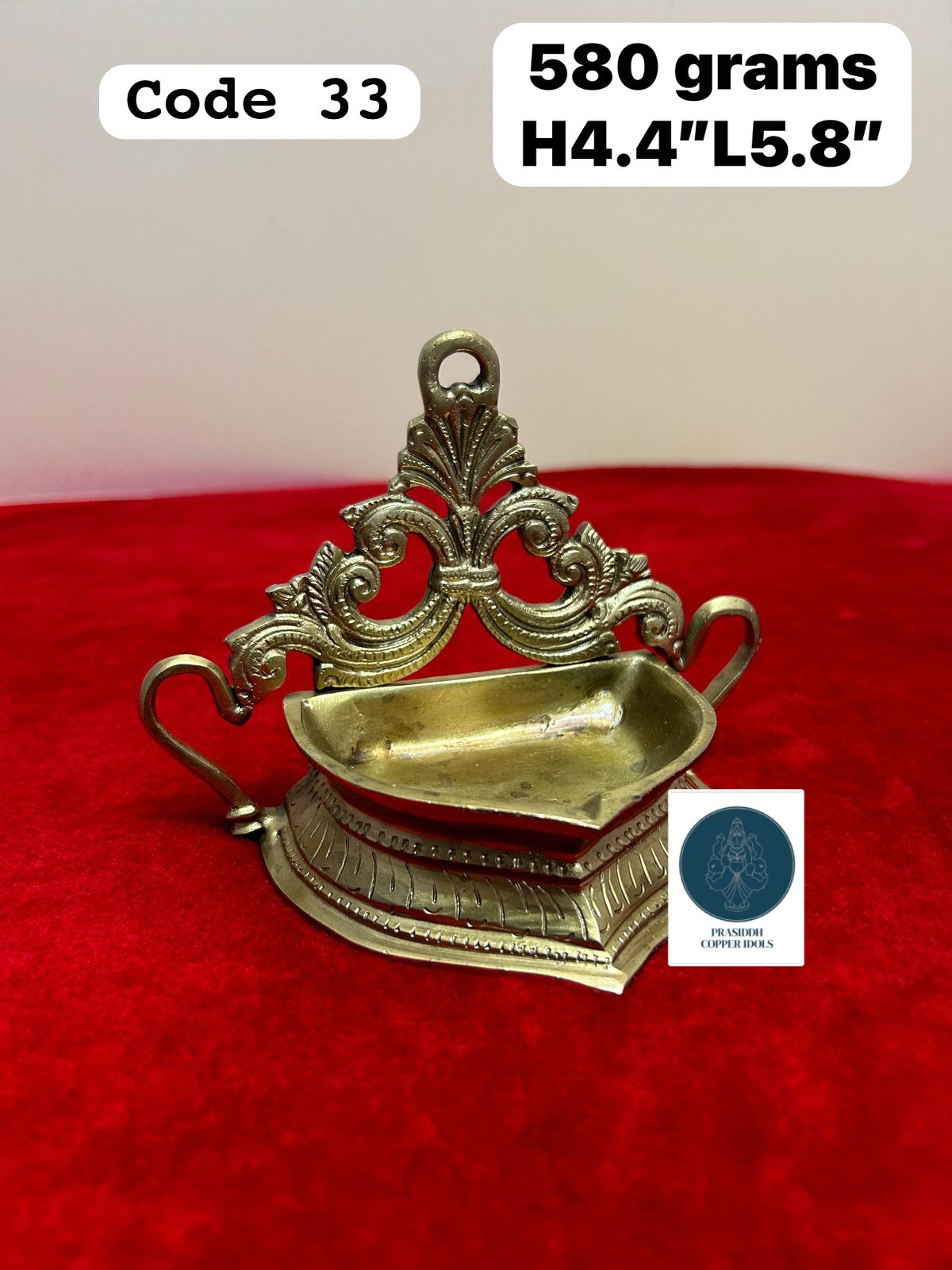 Panchaloha handcrafted deepam/ lamp-https://i-media.vyaparify.com/vcards/products/67288/19a3e738-2eb4-49f0-a464-d4395f7905db.jpg Image