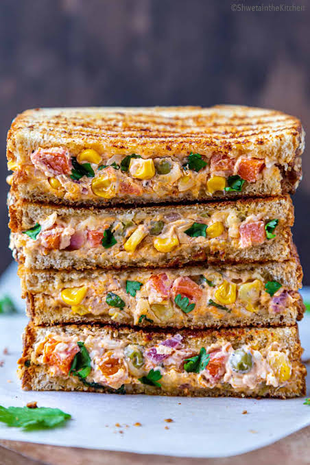 Stuffed Sandwiches Delicious Cafe & Restro Opposite Ganesh Mandir, Betab Gents Parlour, Freeganj, Mari Mata Square 452015