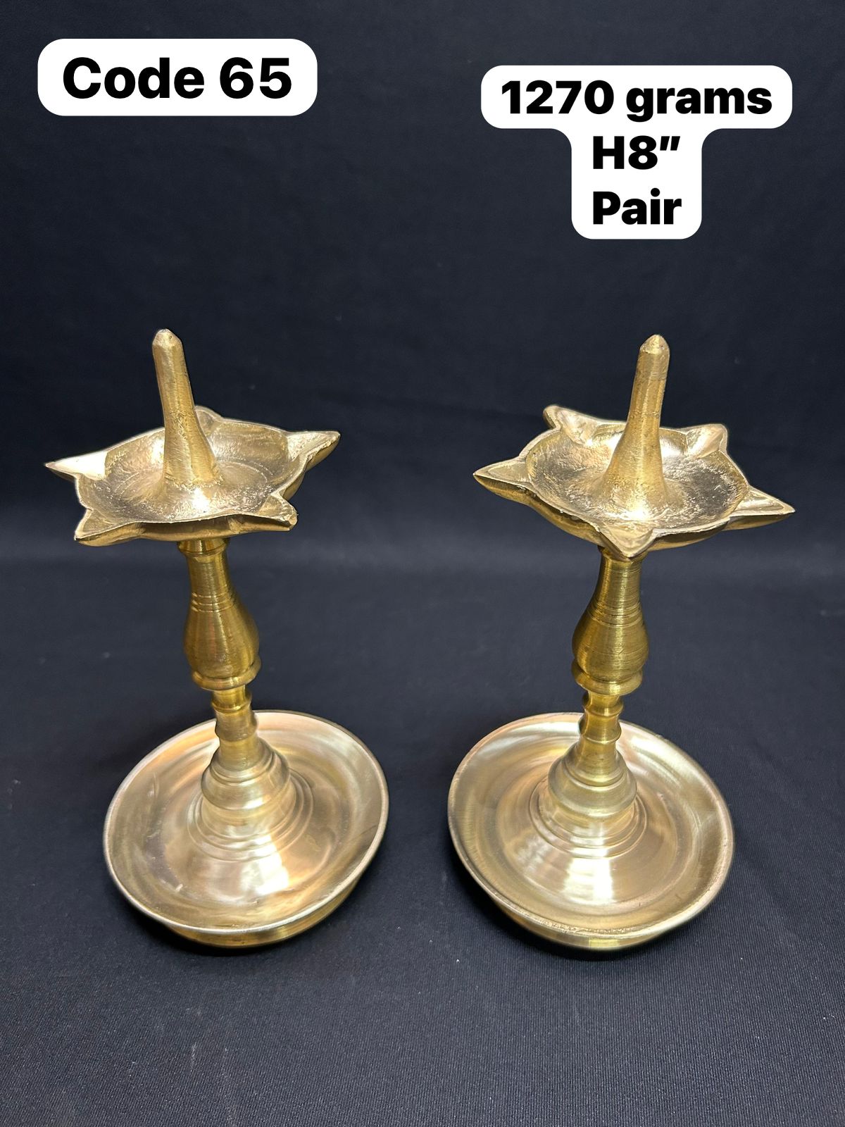 Panchaloha handcrafted lamps-https://i-media.vyaparify.com/vcards/products/69377/1ac33b69-d10b-4d22-8460-f40b9982d8ba.jpg Image